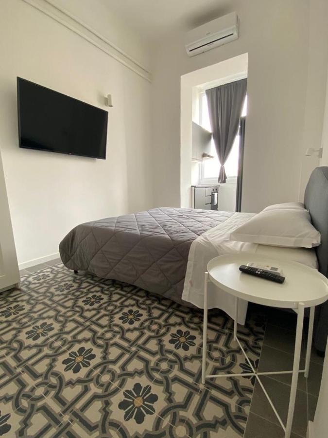 Bari Landlord 242 - Central Station Apartments Εξωτερικό φωτογραφία