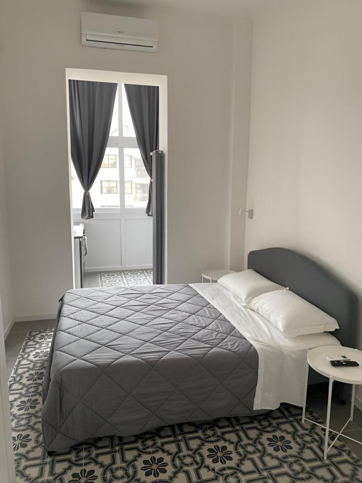 Bari Landlord 242 - Central Station Apartments Εξωτερικό φωτογραφία