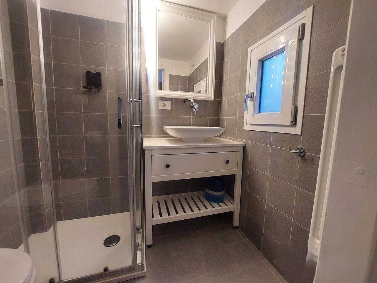Bari Landlord 242 - Central Station Apartments Εξωτερικό φωτογραφία