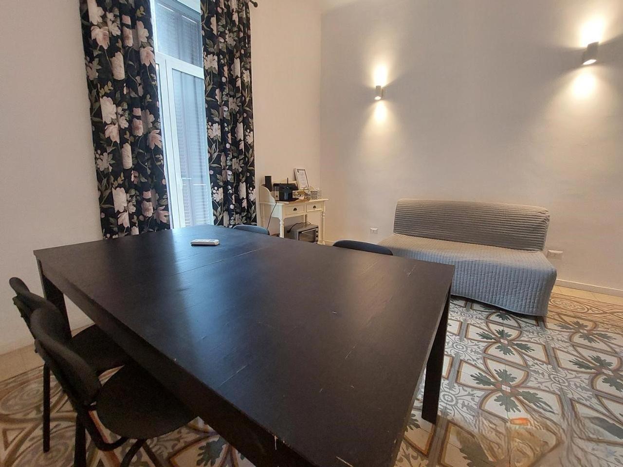 Bari Landlord 242 - Central Station Apartments Εξωτερικό φωτογραφία